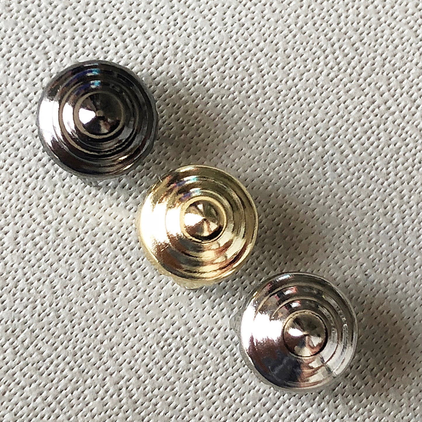 100pcs 9mm Gold Silver Gun Metal Color Prong Studs Rivets Craft Supplies Hardware Leatherworking for Fabric Leather Wood Rubber Projects -A5