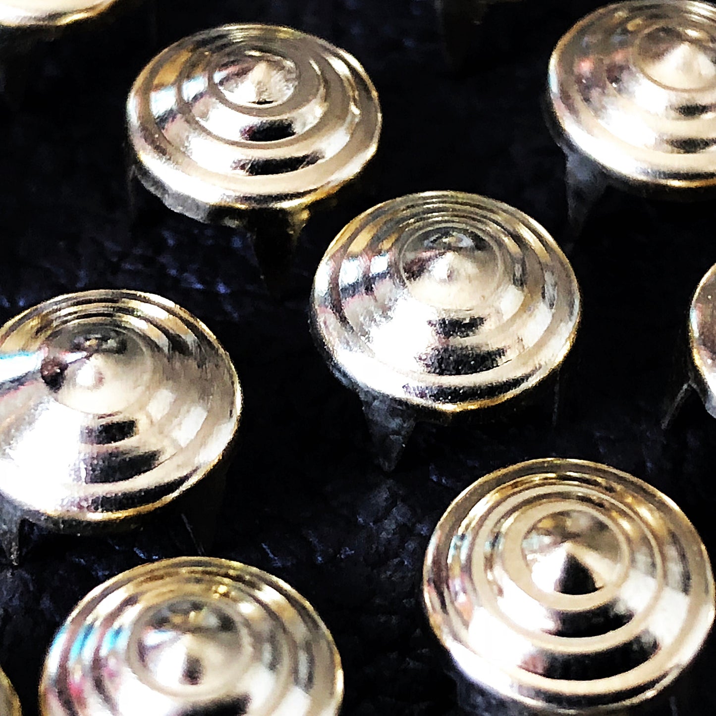 100pcs 9mm Gold Silver Gun Metal Color Prong Studs Rivets Craft Supplies Hardware Leatherworking for Fabric Leather Wood Rubber Projects -A5
