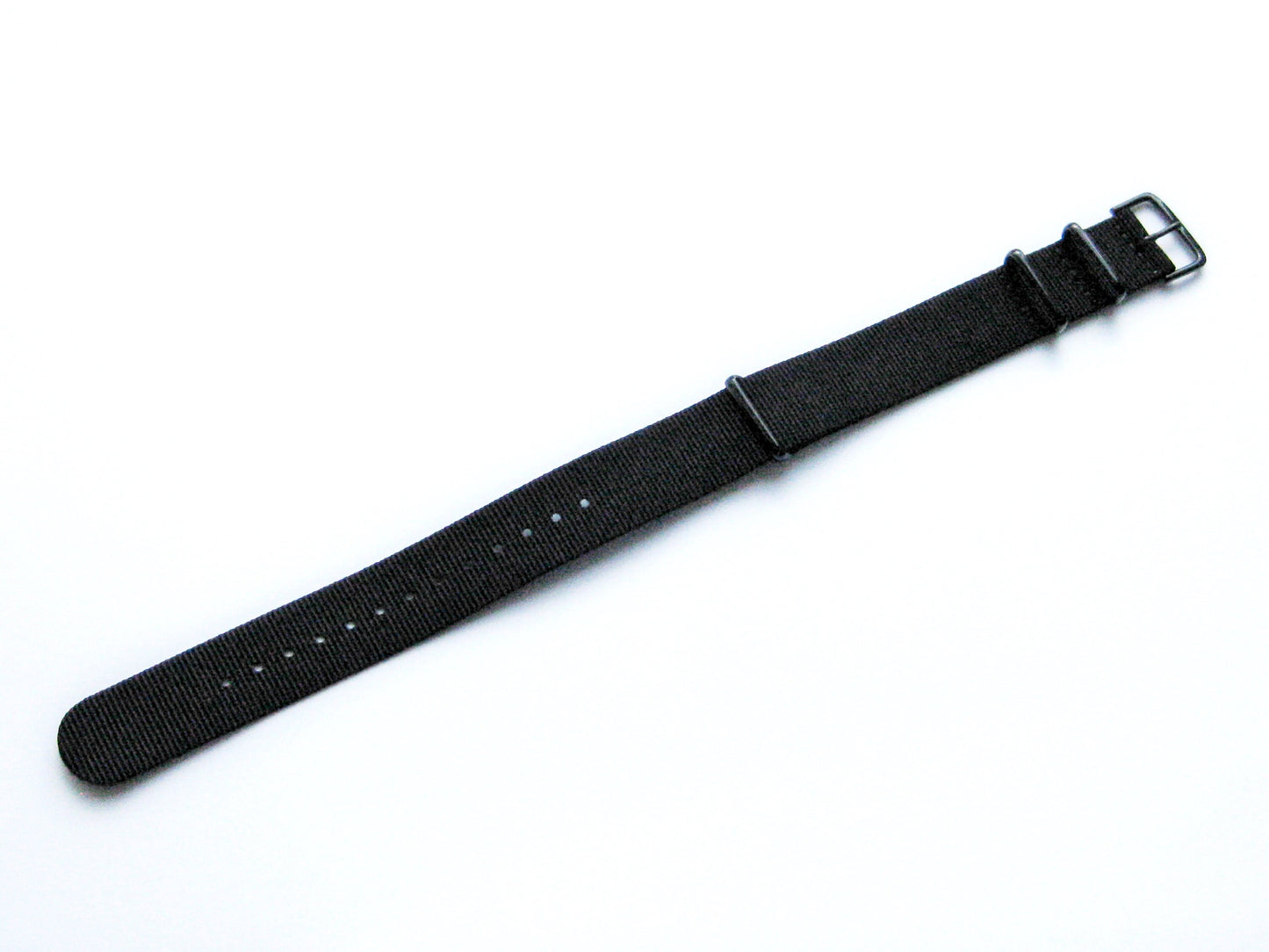 22mm 20mm 24mm Durable Long Lasting Nylon Band Strap for Luxury Sports and Casual Watches - Waterproof and Washable (NYL-ALLB)