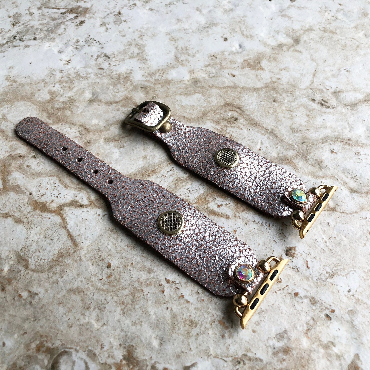 Apple Watch Band Bracelet for Ultra 2 and 9 8 Series 41mm 45mm 49mm Case Metallic Silver Cracked Handmade Leather Strap Gold Finish Crystals