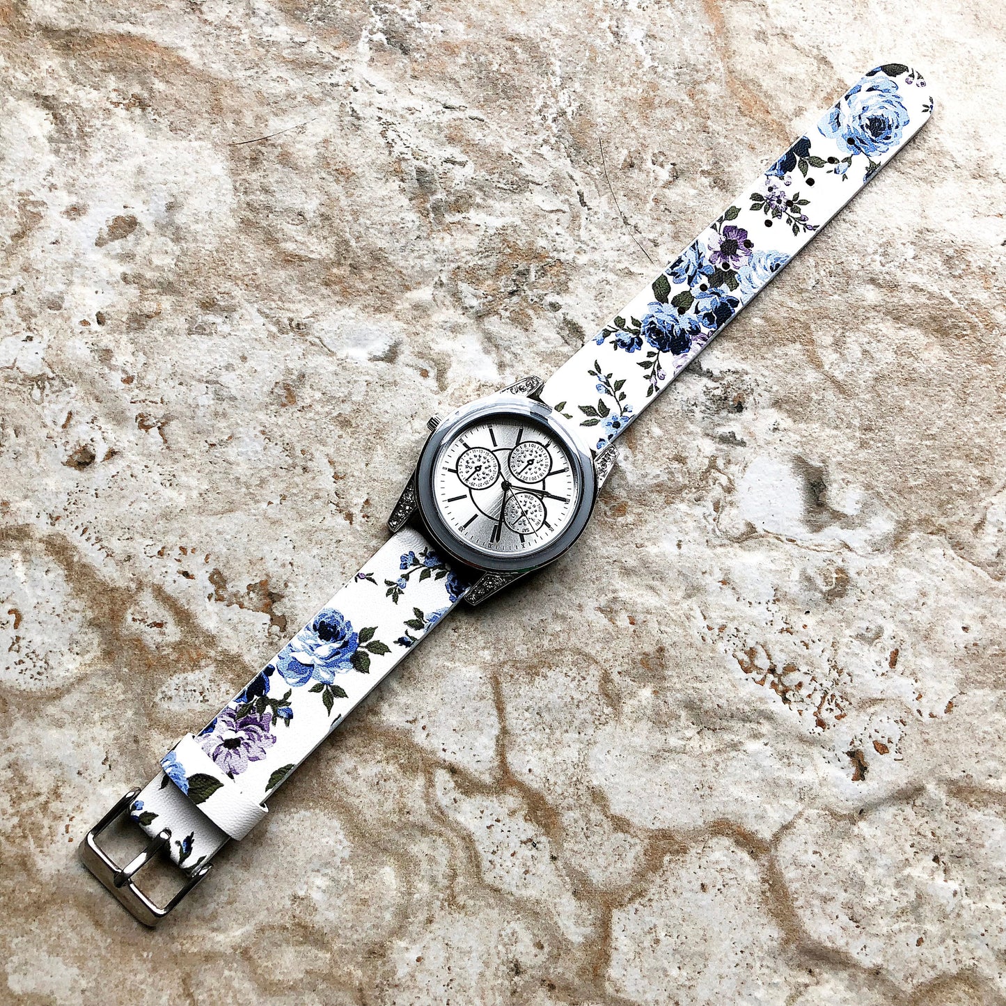 18mm Width Blue Floral FL-2 Soft Leather Watch Strap Band for Wrist Hand Watches - Quick Release Pins Included Easy and Ready to Attach