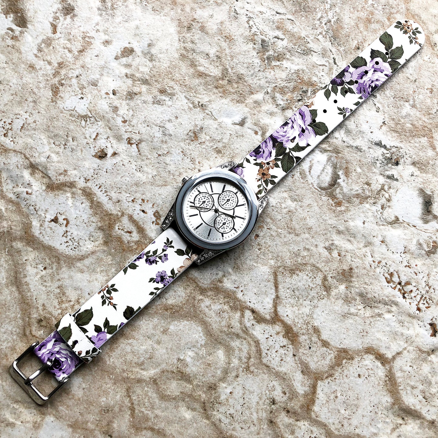18mm Width Purple Floral FL-4 Soft Leather Watch Strap Band for Wrist Hand Watches - Quick Release Pins Included Easy and Ready to Attach