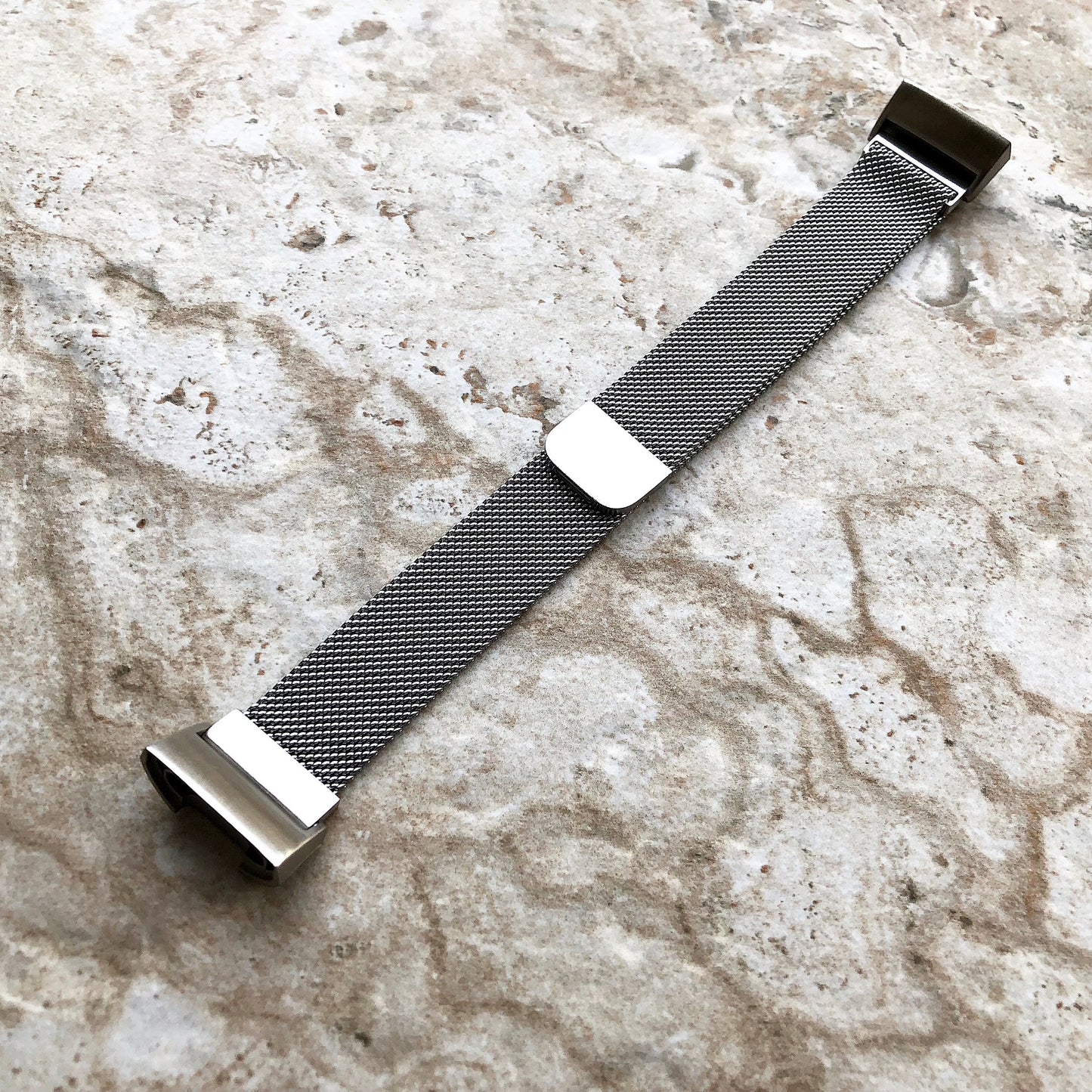 Fitbit Charge 6 5 4 3 2 Silver Color Modern Bracelet for Fitness Tracker Stainless Steel Adjustable Milanese Band Strap Magnetic Closure