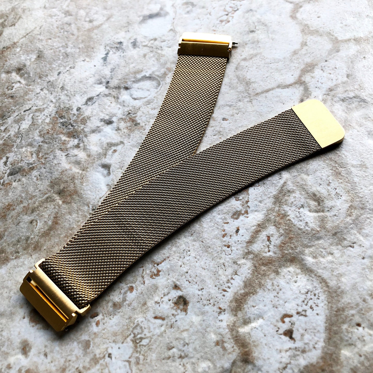 Fitbit Watch Gold Color Band Set Crystal Bezel Bling Case Cover for Versa 2 3 4 and Sense 1 2 Smartwatches Milanese Strap Protective Frame