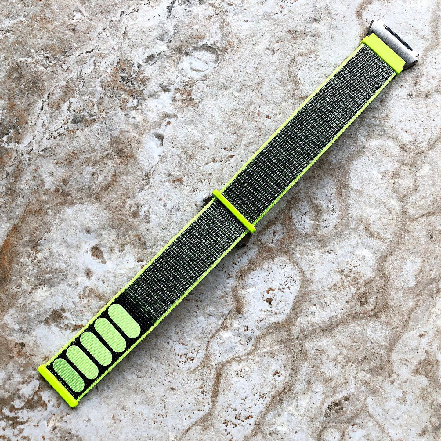 Fitbit Ionic Flash Sports Loop n Hook Band Strap for Watch Band Strap Adjustable with Quick Release Adapters Silver Rose Gold Black