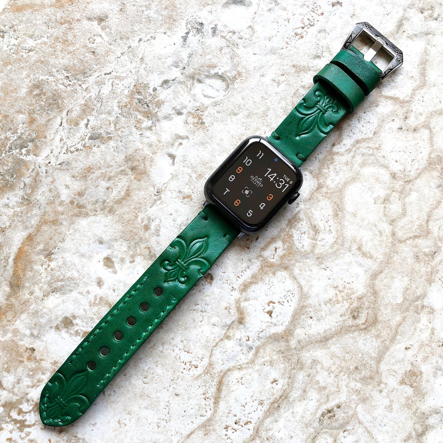 Apple Watch Leather Band Fleur De Lis Green for iWatch Ultra 2 49mm and 9 8 Series 41mm 45mm Case Tooled Embossed Handmade Strap Bracelet