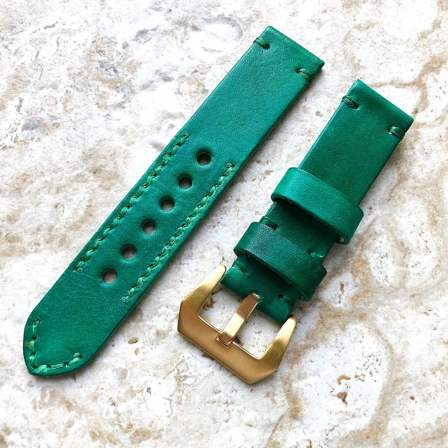 Green Band 22mm 24mm 25mm Leather Handmade Strap Compatible with Apple Ultra 8 7 SE 6 5 4 3 2 1 Watch Fitbit Versa 2 3 4 Sense 2 Ionic