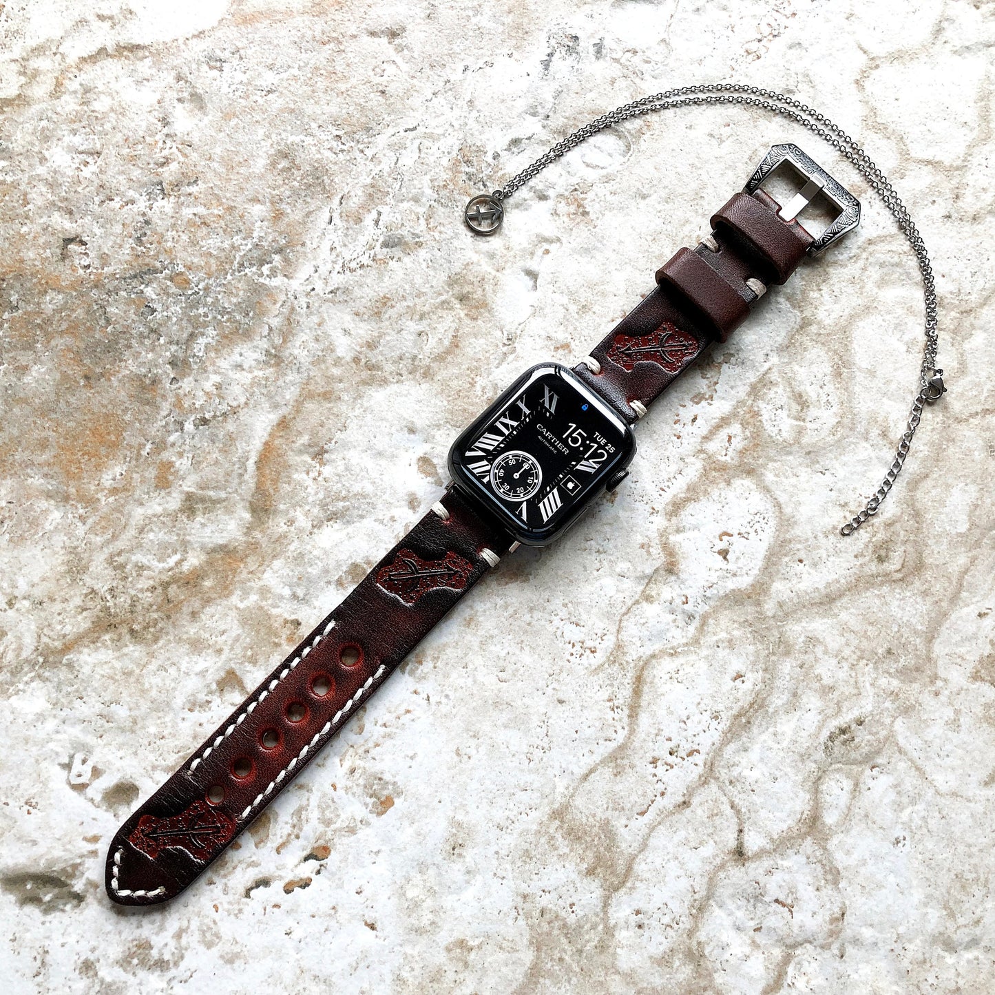 Apple Watch Sagittarius Zodiac Band Set for Ultra 2 9 8 7 SE 6 5 4 3 2 1 38mm 40 41 42 44 45 49mm Brown Leather Embossed Strap and Necklace
