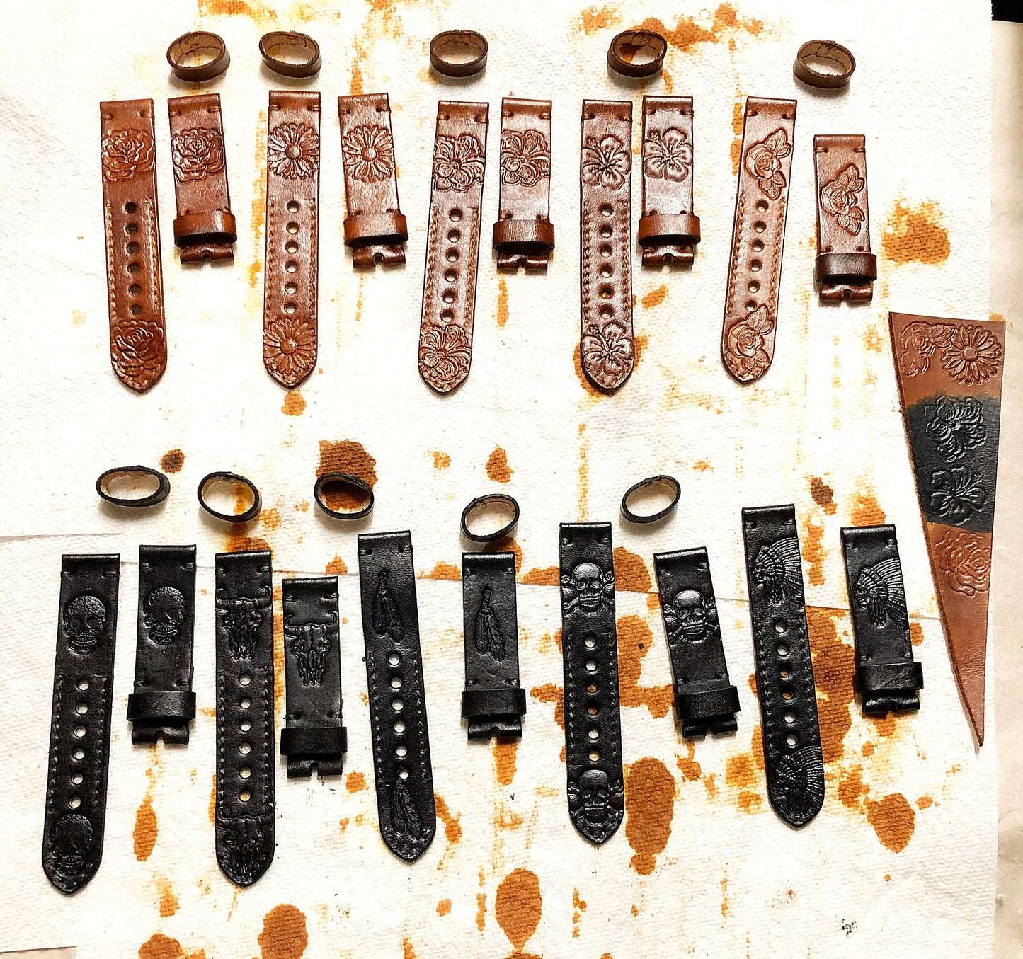 Apple Watch Band Skull for iWatch Ultra 2 49mm and 9 8 Series 41mm 45mm Case Tooled Embossed Handmade Brown Genuine Leather Strap Bracelet