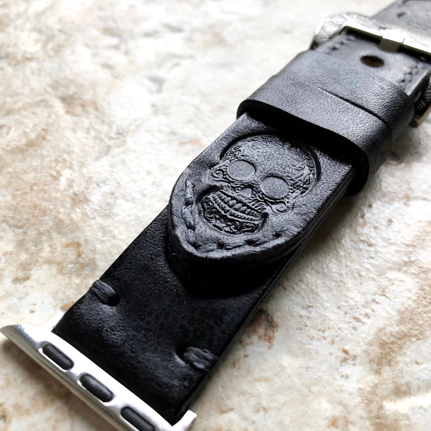 Apple Watch Skull Band Black Genuine Leather for iWatch All Series 38mm 40mm 41mm 42mm 44mm 45mm 49mm Case Tooled Embossed Strap Bracelet