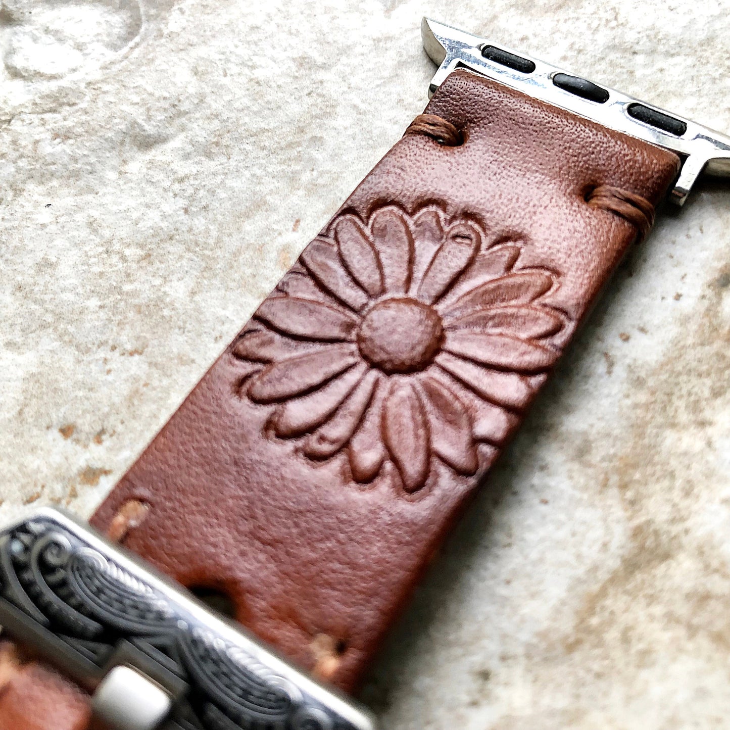 Apple Watch Band for iWatch Ultra 2 49mm and 9 8 Series 41mm 45mm Daisy Flower Tooled Embossed Handmade Brown Color Leather Strap Bracelet