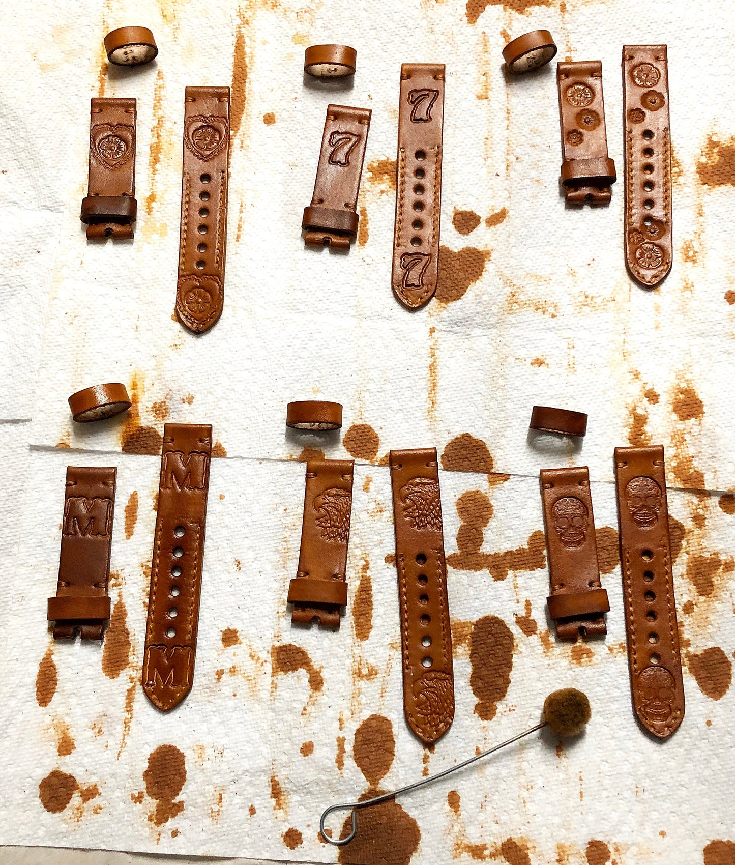 Apple Watch Band 38mm 40mm 41mm 42mm 44mm 45mm 49mm Daisy Flower Tooled Embossed Handmade Brown Color Leather Strap for iWatch All Series