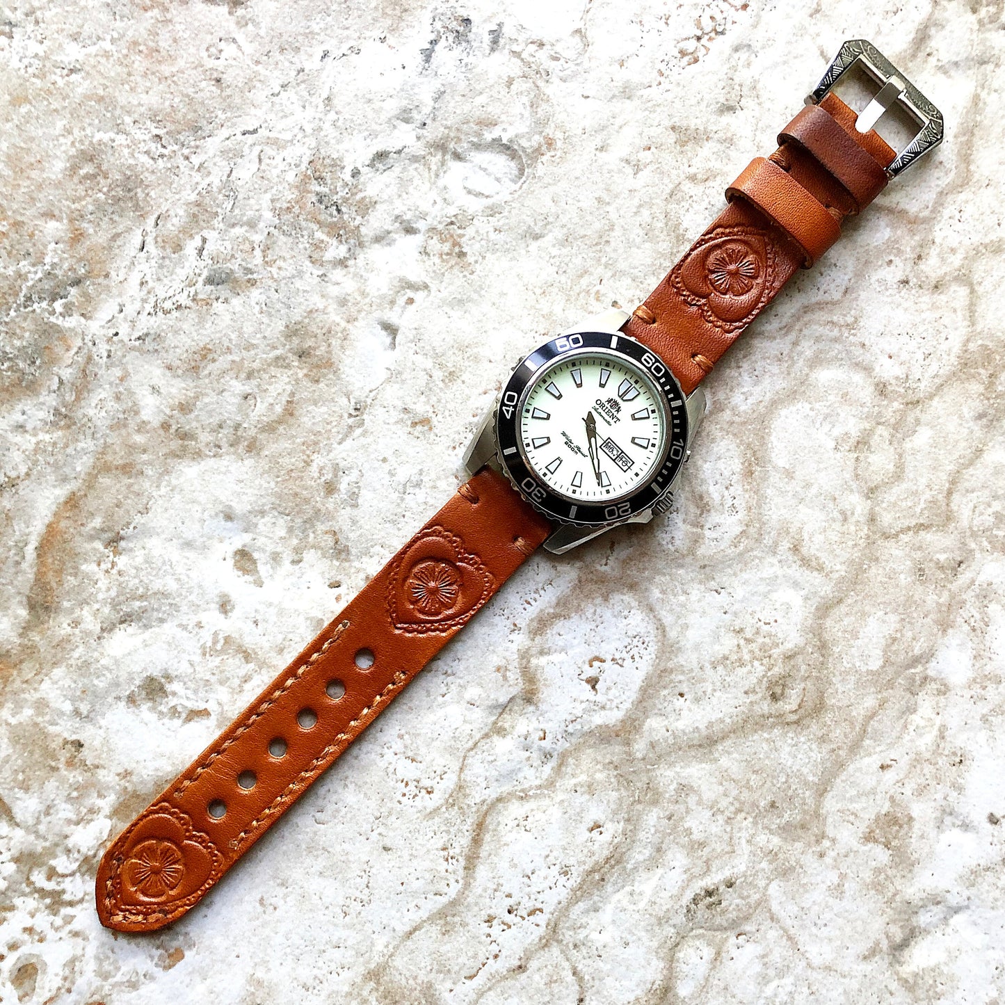 Heart and Flower Band 22mm 24mm 25mm Tooled Embossed Genuine Leather Compatible with Apple Watch Fitbit Versa 2 3 4 Sense 2 Ionic Strap