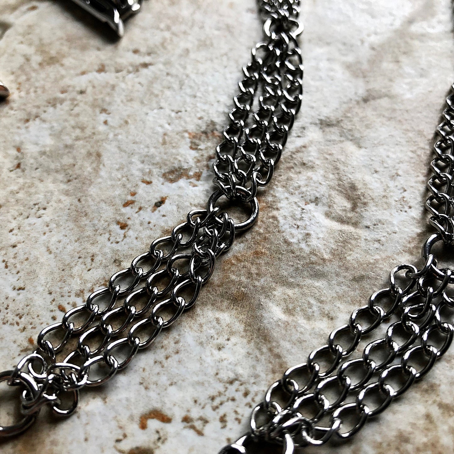 Apple New Curb Chain with Soldered Links Bracelet for iWatch Ultra 2 49mm and 9 8 Series 41mm 45mm Case Stainless Steel Jewelry Band Strap