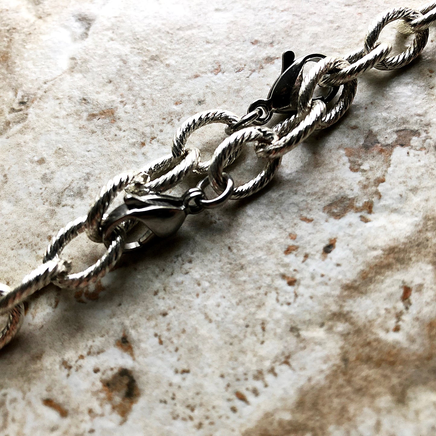 Apple Watch Ultra 2 49mm and 9 8 Series 41mm 45mm Case Twisted Wire Links Chain Bracelet Handmade Bands Fashion Jewelry Strap Silver Color