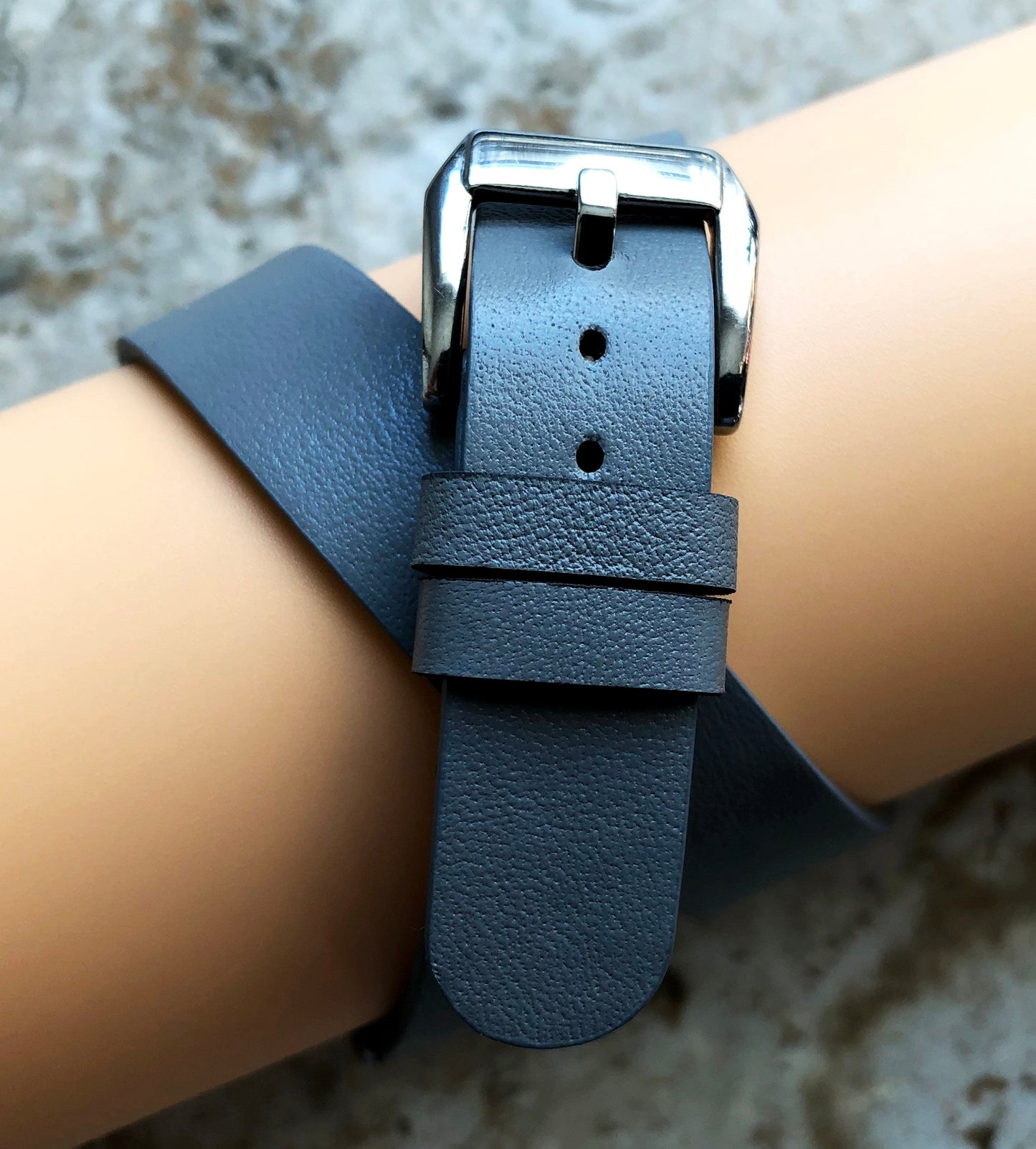Fitbit Inspire HR and 2 Gray Soft Leather Band Strap for Fitness Tracker Wristband Twice Wrap Bracelet Quick Release Silver Black Rose Gold