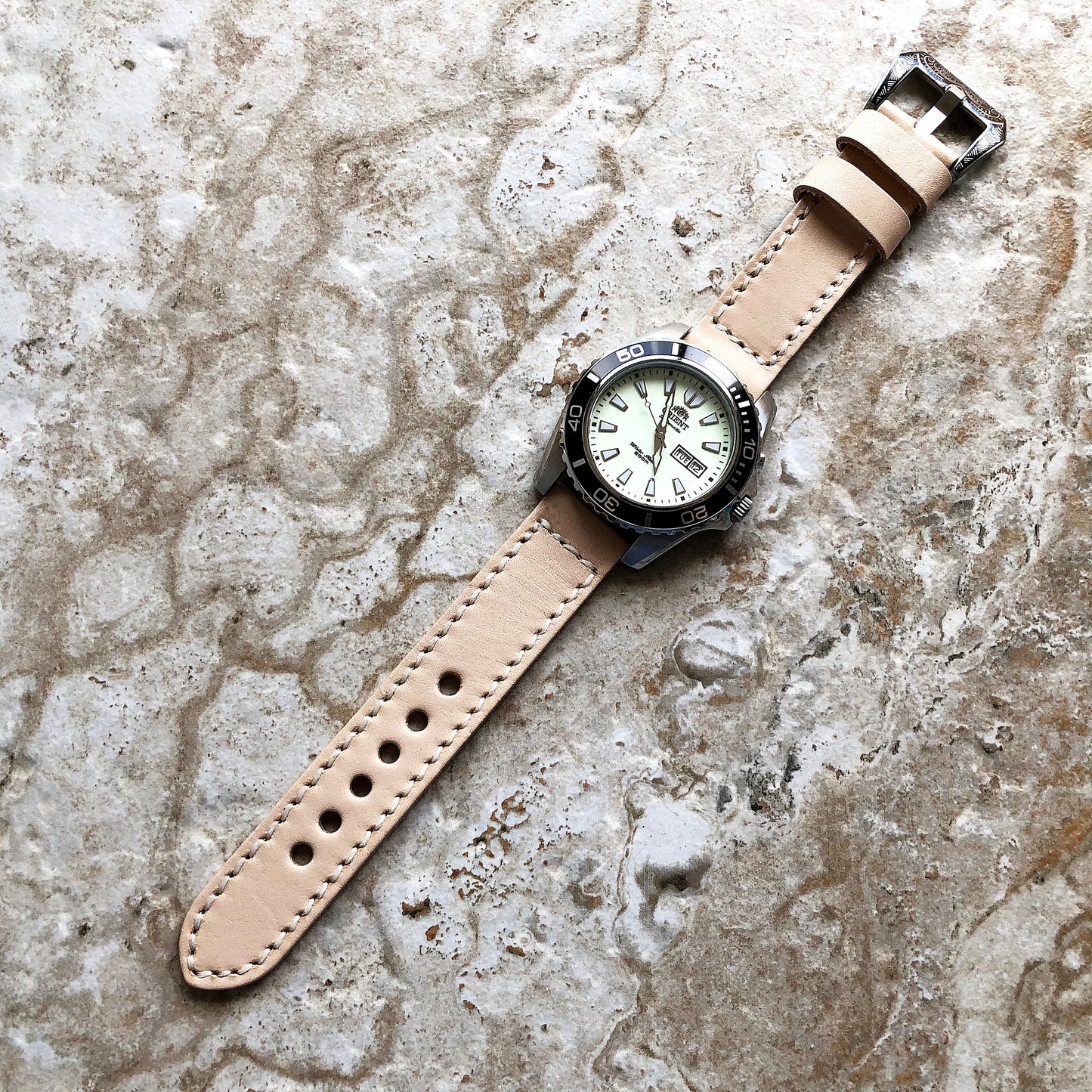 New 18mm 19mm 20mm 21mm 22mm 23mm 24mm 25mm Veggie Tanned Leather Fully Stitched Watch Band Strap Natural Color Soft Comfort - Pins and Tool