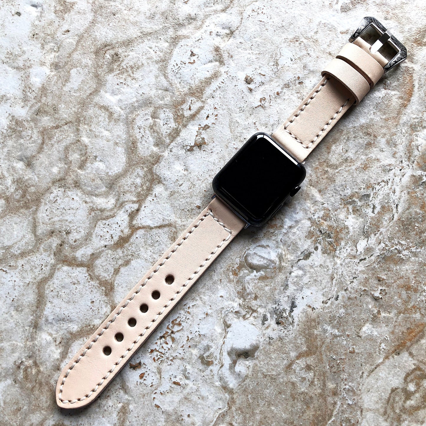 Veggie Tanned Band 22mm 24mm 25mm Compatible with Apple Watch Fitbit Versa 2 3 4 Sense 2 Ionic Natural Color Stitched Leather Strap