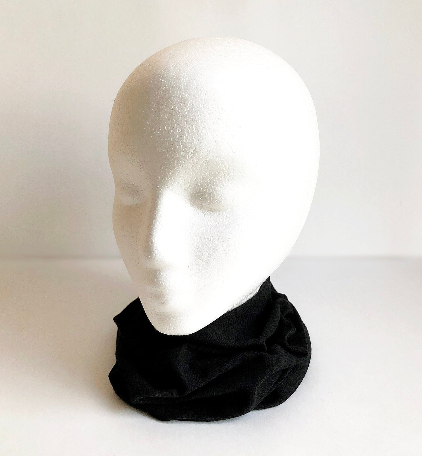 Black Color Face Mask Scarf New Multi Functional Seamless Protective Covering Elastic Neck Gaiter Bandana Breathable Balaclava Head Wear N2