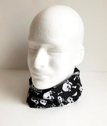 Funny Skulls Face Mask Scarf Multi Functional Seamless Protective Covering Elastic Neck Gaiter Bandana Breathable Balaclava Head Wear N112