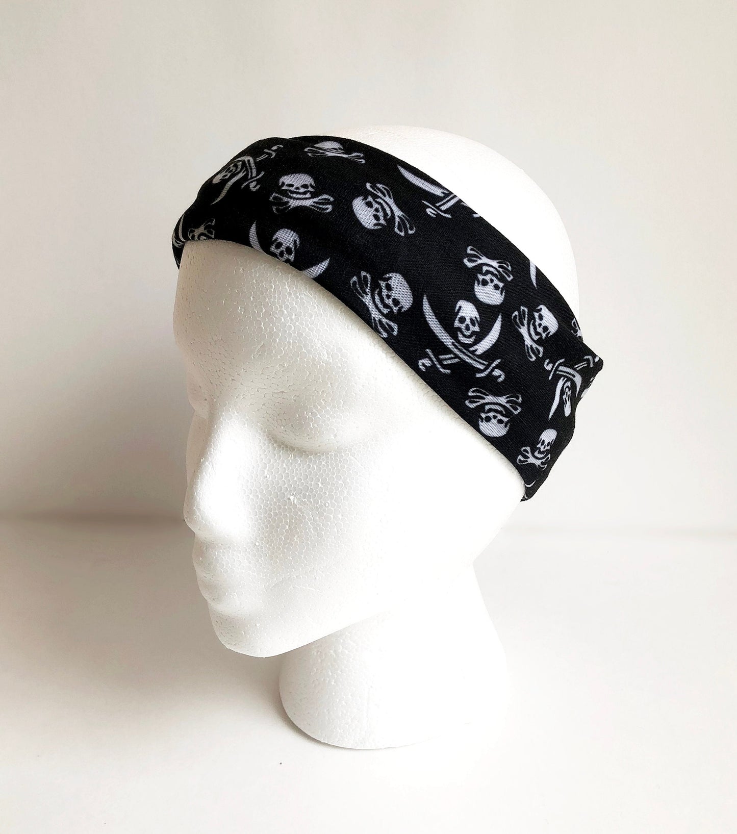 Pirate Flag Face Mask New Scarf Multi Functional Seamless Protective Covering Elastic Neck Gaiter Bandana Breathable Balaclava Head Wear N99