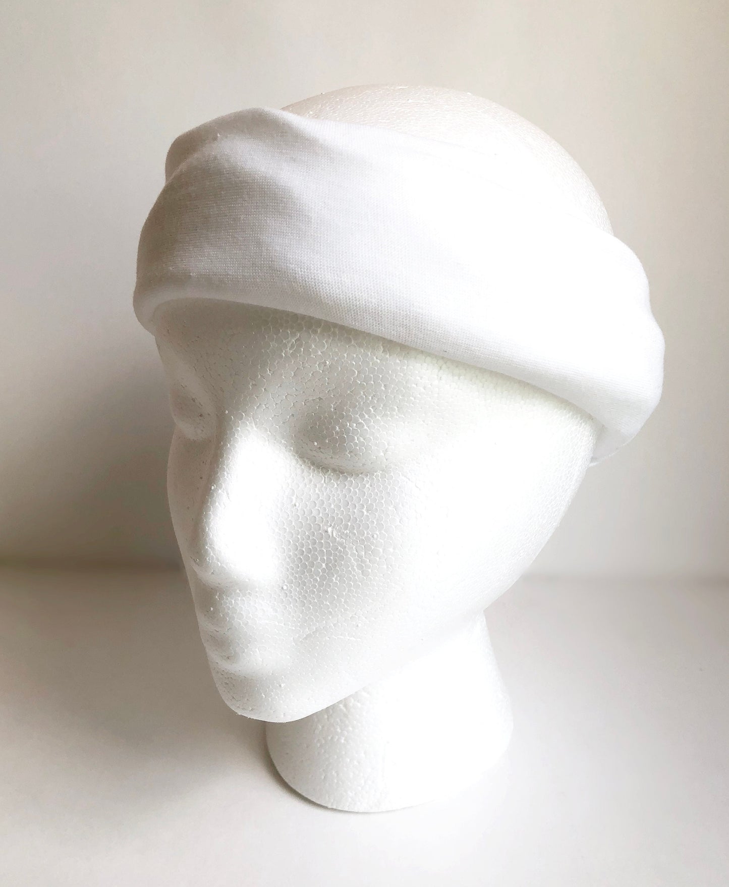 White Color Face Mask Scarf New Multi Functional Seamless Protective Covering Elastic Neck Gaiter Bandana Breathable Balaclava Head Wear N15