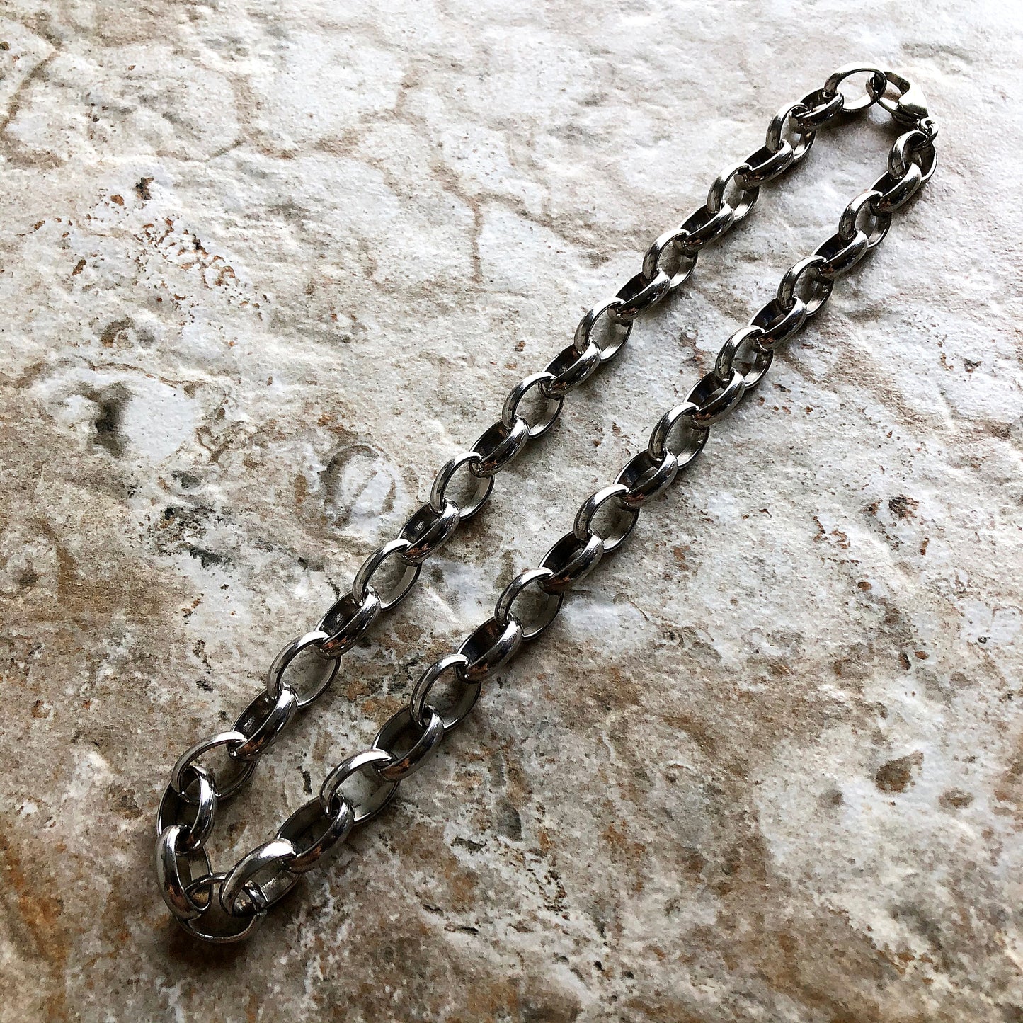 10mm Width Silver Shiny Color Stainless Steel Chains Bracelets Ellipse Links Customisable Size Unisex Jewelry Tarnish Resistant Very Strong