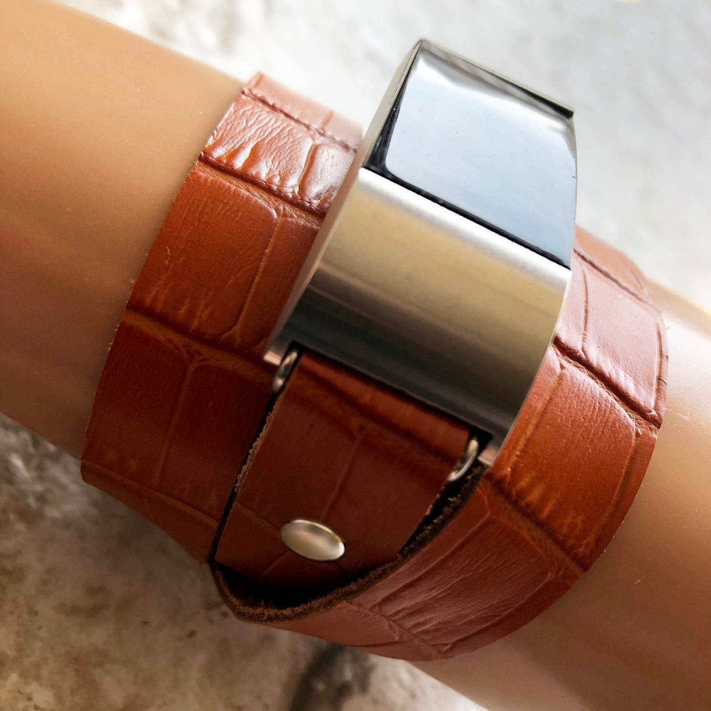 Fitbit Charge 6 5 4 3 2 Fitness Tracker Brown Crocodile Alligator Pattern Embossed Leather Bracelet Band Triple Wrap Around Wrist Strap