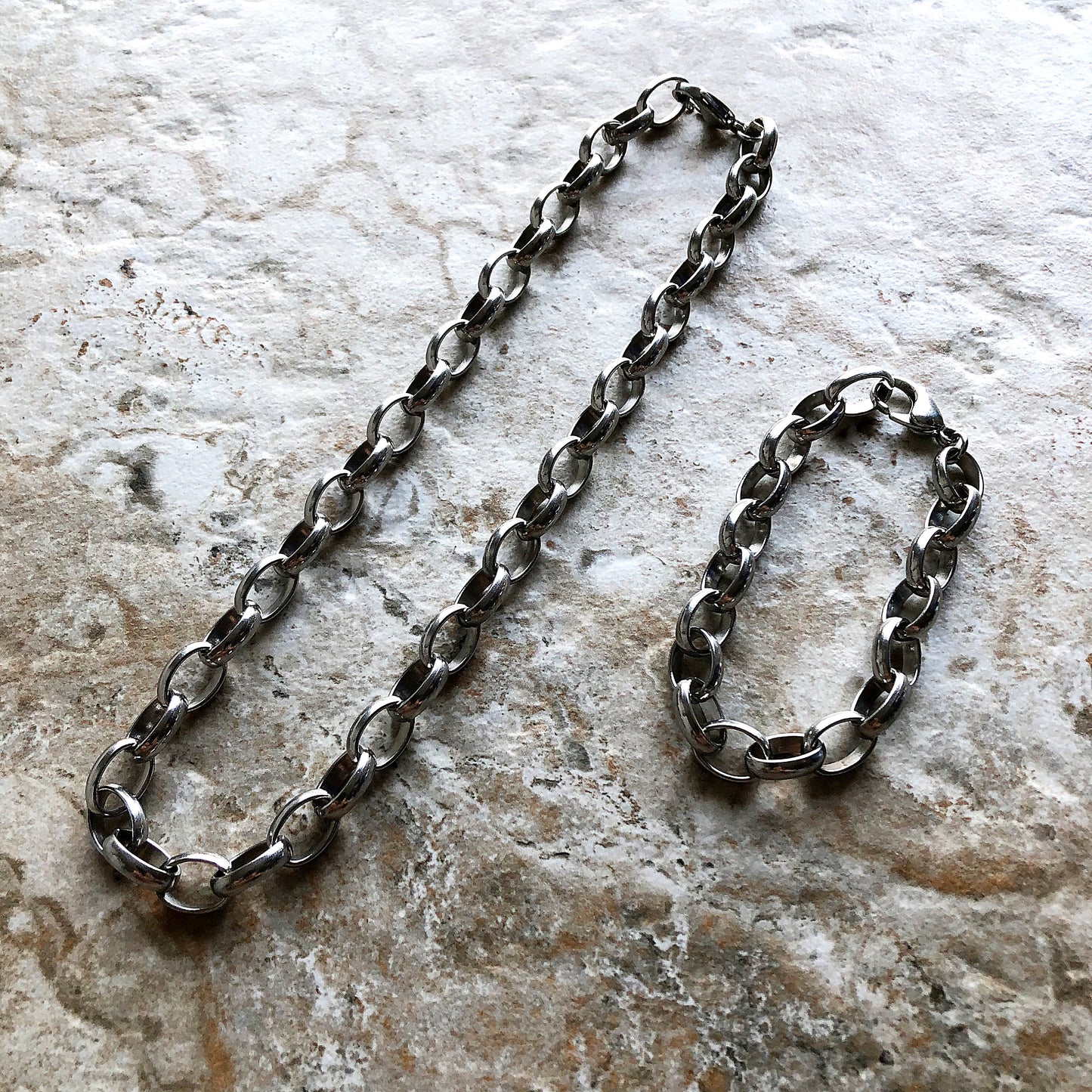 10mm Width Silver Shiny Color Stainless Steel Chains Bracelets Ellipse Links Customisable Size Unisex Jewelry Tarnish Resistant Very Strong