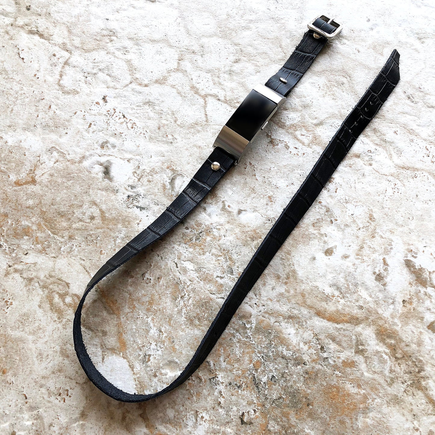 Fitbit Charge 6 5 4 3 2 Fitness Tracker Black Crocodile Alligator Pattern Embossed Leather Bracelet Band Triple Wrap Around Wrist Strap