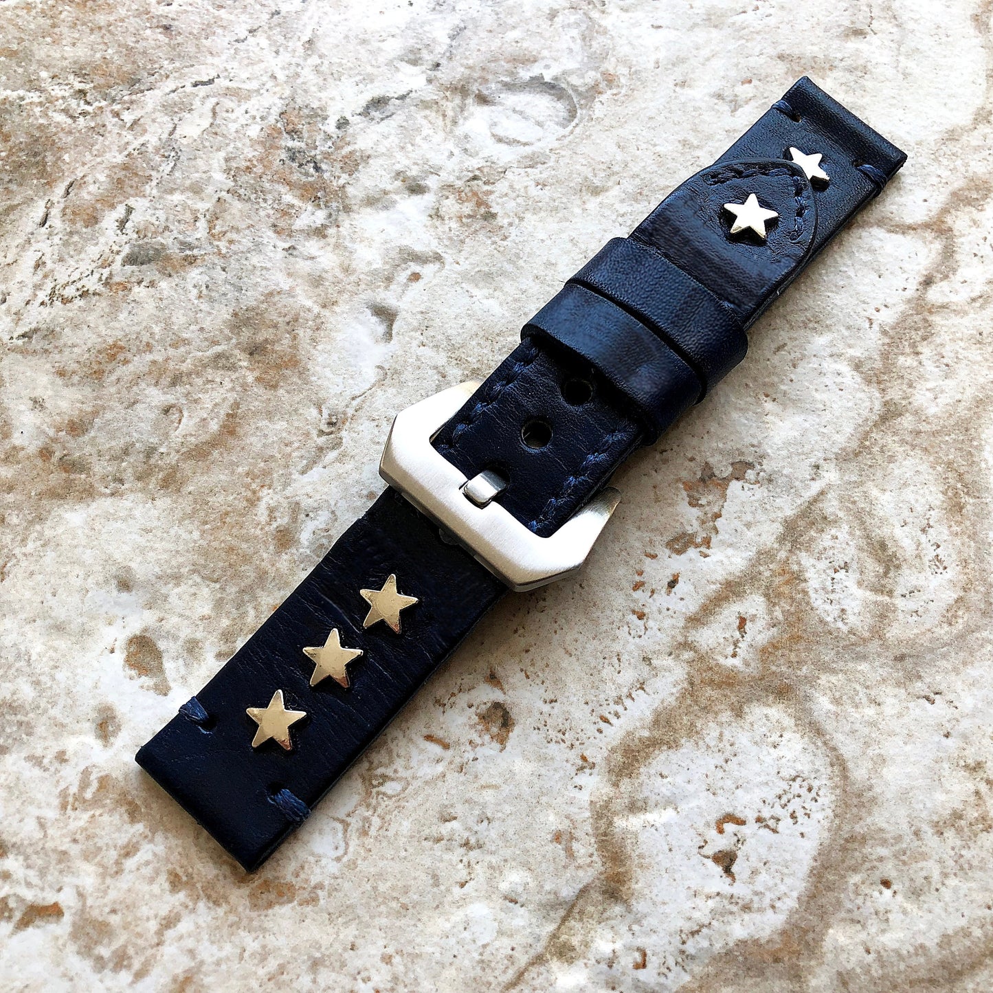 New Leather Watch Band Seven Stars Compatible with Apple Watch Fitbit Versa 2 3 4 Lite Sense 2 Ionic in Silver Rose Gold Black Finish