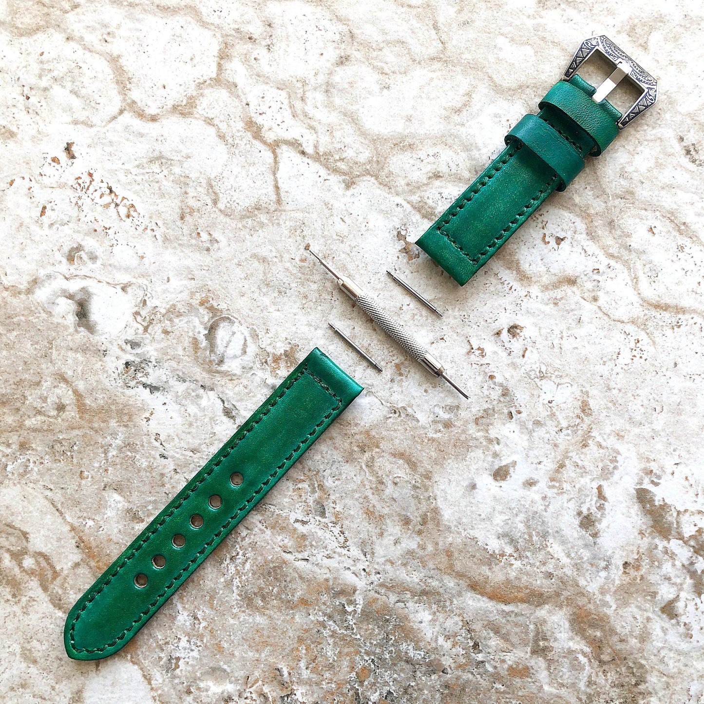 Brushed Green Band for Samsung Watch 7 6 5 4 40mm 44mm 45mm Classic 42mm 43 46mm 47mm Premium Leather Stitches Wristband Strap Pins Tool B20