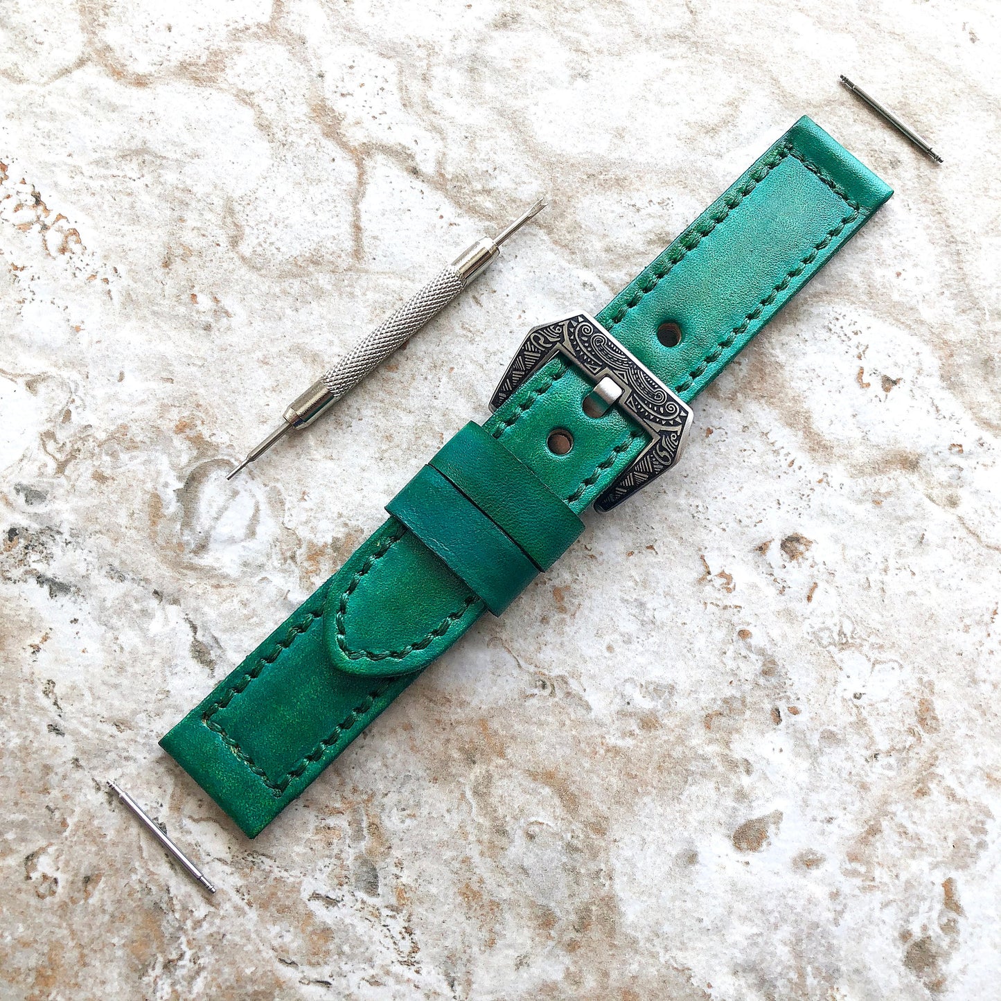Brushed Green Band for Samsung Watch 7 6 5 4 40mm 44mm 45mm Classic 42mm 43 46mm 47mm Premium Leather Stitches Wristband Strap Pins Tool B20