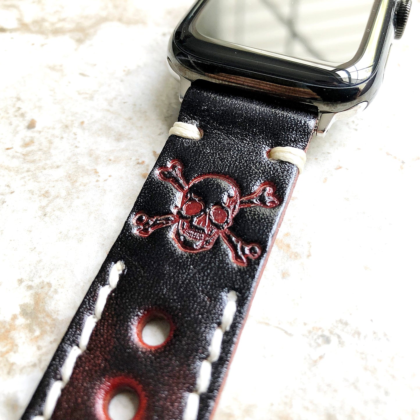 Apple Watch Band Dark Brown Skull Crossbones for iWatch Ultra 2 49mm and 9 8 Series 41mm 45mm Case Tooled Embossed Leather Strap Bracelet