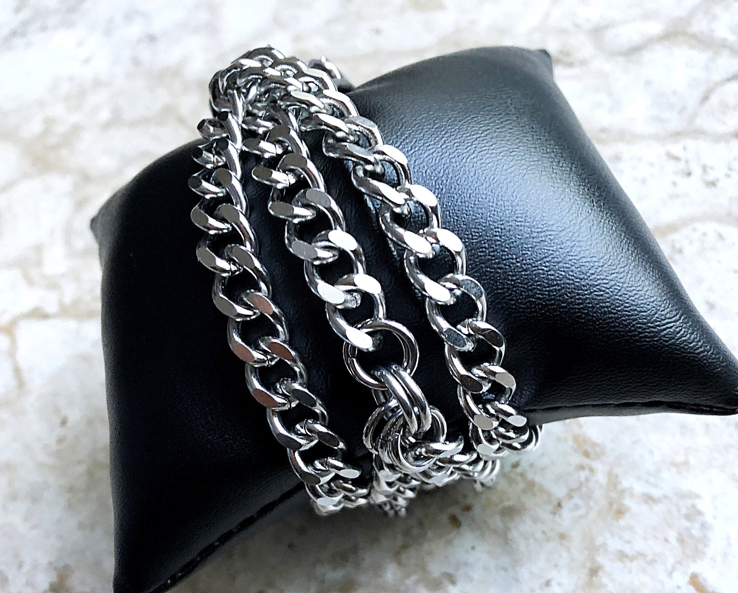 Apple Watch Band Bracelet St Steel Chain for iWatch Ultra 2 9 8 7 6 SE 5 4 3 2 1 38mm 40mm 41mm 42mm 44mm 45mm 49mm Handmade Jewelry -N32