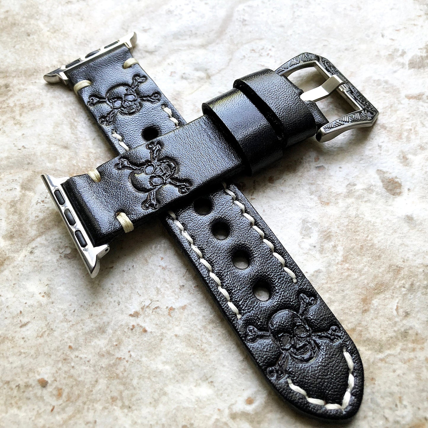 Apple Watch Band Black Leather Skull Crossbones for Ultra 2 and 9 8 Series iWatch 41mm 45mm 49mm Tooled Embossed Handmade Strap Bracelet