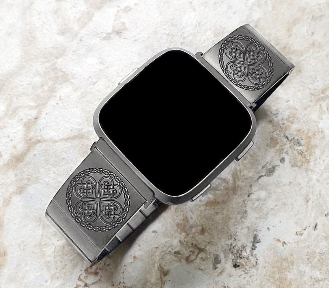 Engraved Watch Band Compatible with Fitbit Versa Lite 2 3 4 and Sense 2 Smartwatches Silver Color Stainless Steel Bracelet Strap CC3
