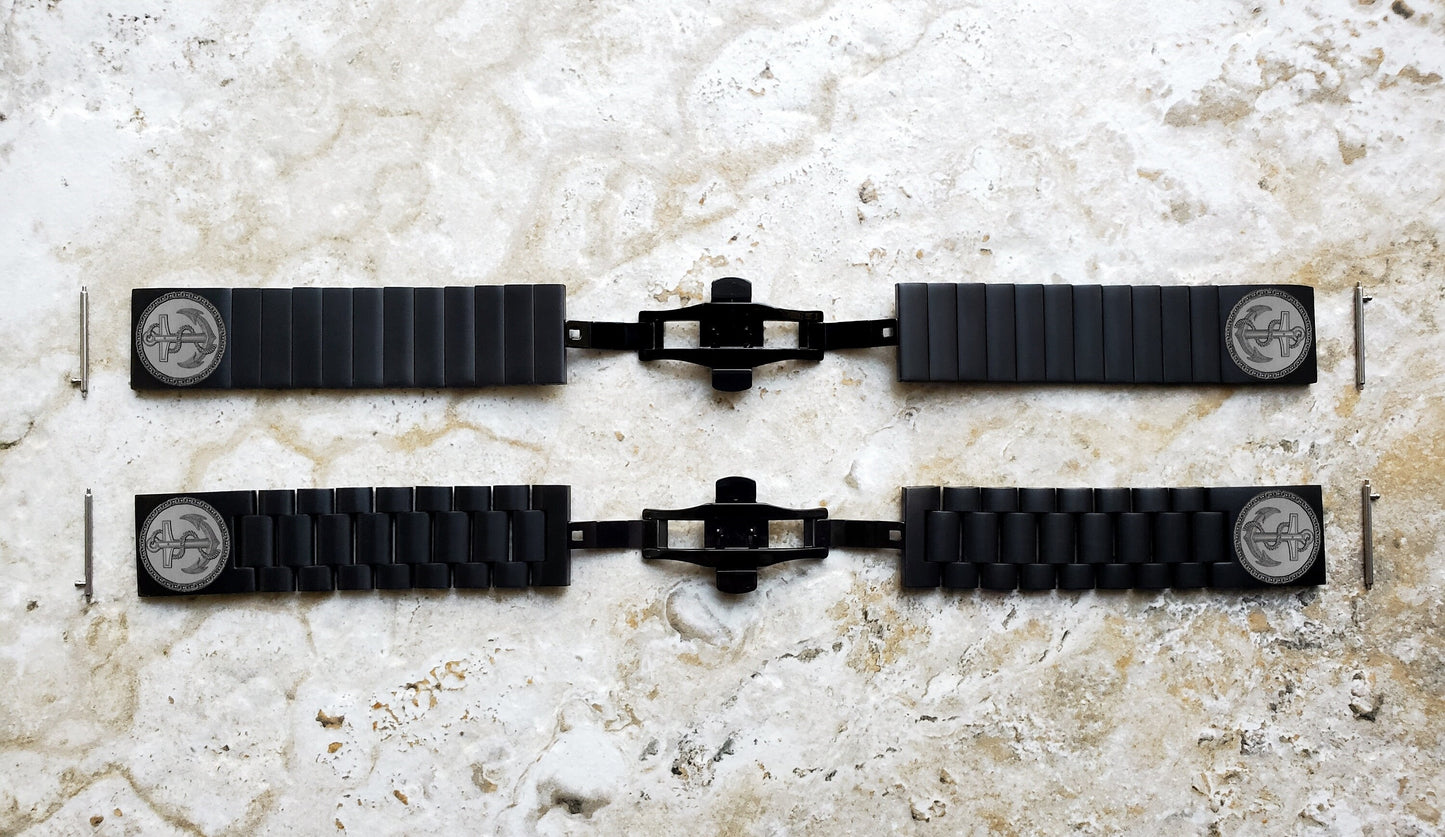Engraved Watch Band for 22mm Width Lugs Traditional Casual Luxury and Smartwatches Black Color Stainless Steel Strap Bracelet AN1