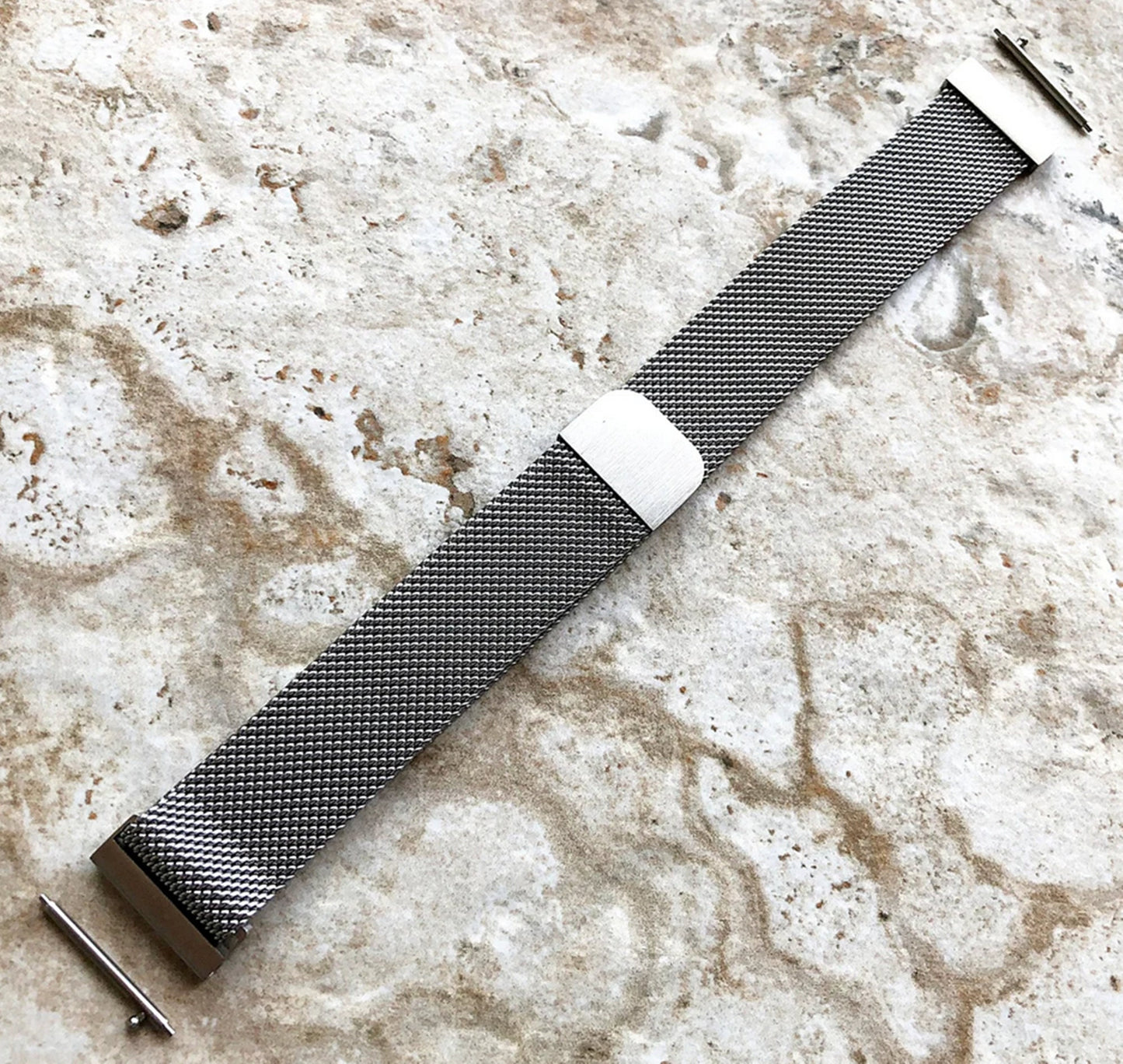 18mm Attachment Width Strap Band for Wrist Traditional Smartwatches Adjustable Stainless Steel Milanese Mesh Bracelet Magnetic Closure