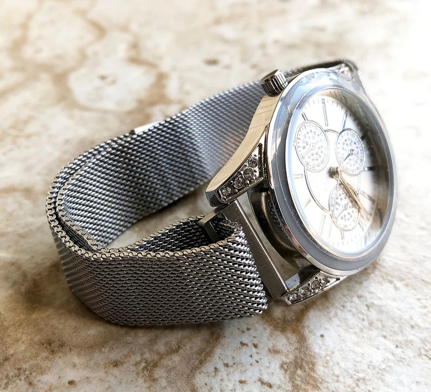18mm Attachment Width Strap Band for Wrist Traditional Smartwatches Adjustable Stainless Steel Milanese Mesh Bracelet Magnetic Closure