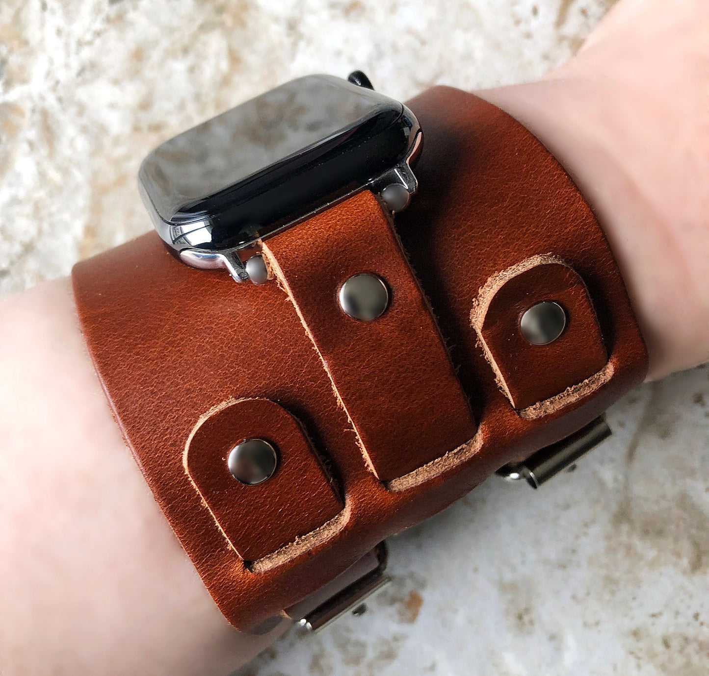 Apple Watch Band Cuff Bund Steampunk Wide Strap Leather Bracelet for iWatch Ultra 2 49mm 45mm 44mm 41mm 9 8 7 SE 6 5 4 3 2 1 38mm 40 42mm BR