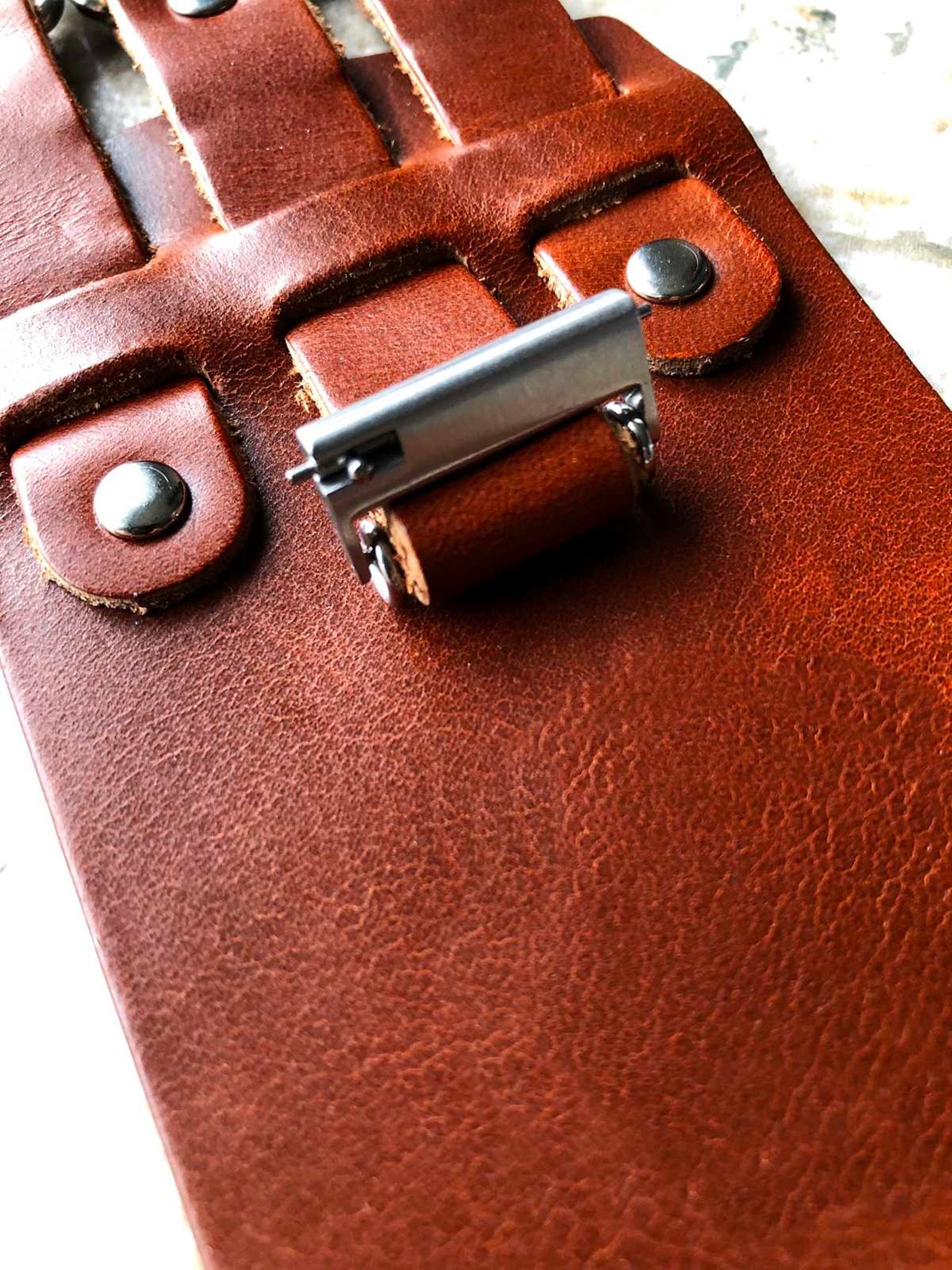 Brown Cuff Bund Steampunk Wide Leather Band Strap for 18mm 19mm 20mm 21mm 22mm 23mm 24mm 25mm 26mm Traditional Casual Luxury Smart Watches