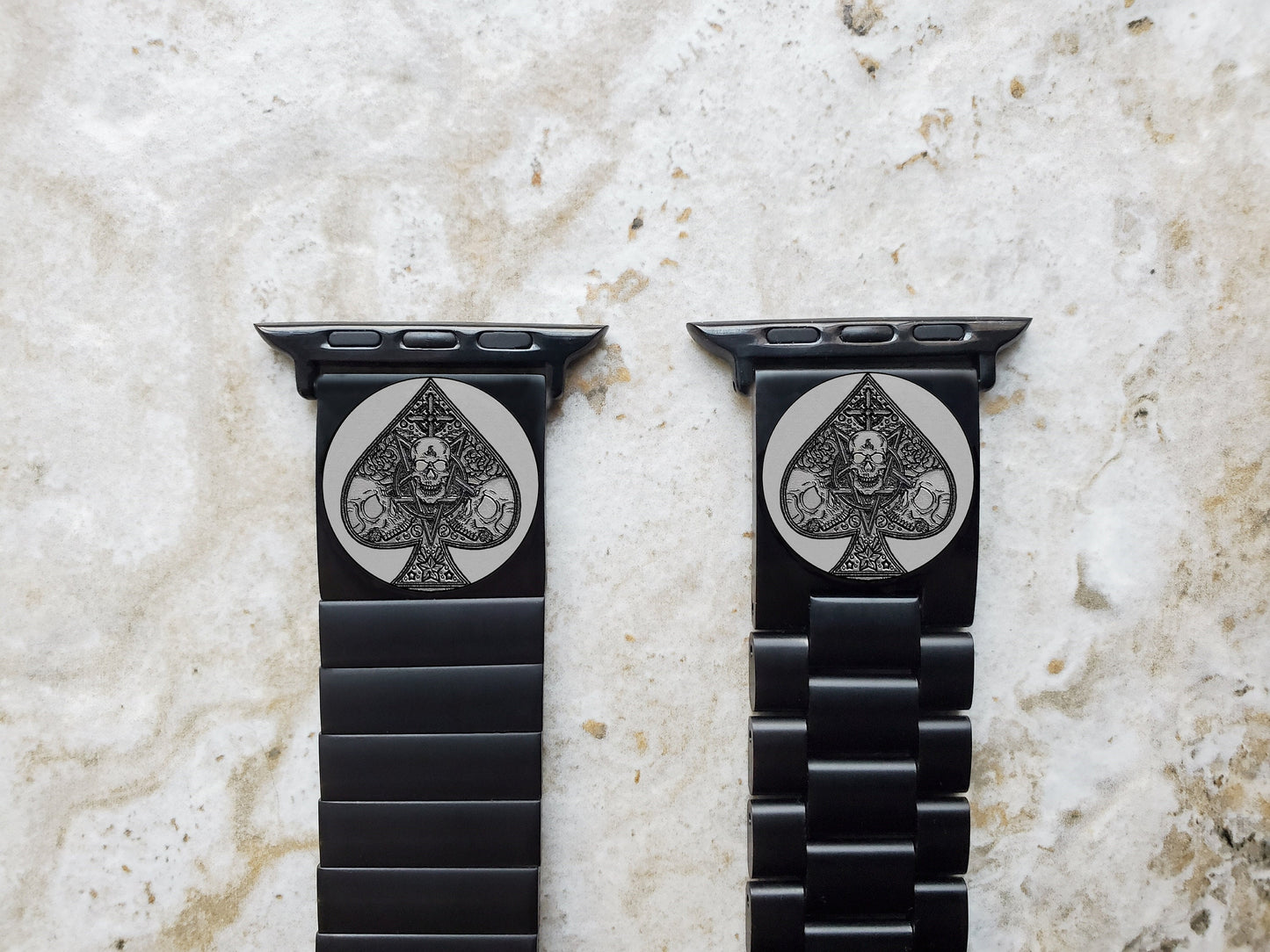 Apple Watch Band Ace of Spades for Ultra 2 9 8 7 SE 6 5 4 3 2 1 Series 49mm 45mm 44mm 42mm 41mm 40mm 38mm Engraved Black St Steel Strap AS2
