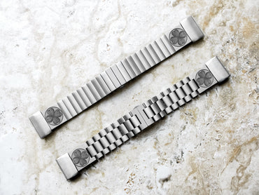 Four Leaf Clover Engraved Watch Band for Garmin Fenix 7X Pro 6X Pro 5X Plus Descent Mk3i 51mm Mk2i Mk2 Mk1 Enduro 2 St Steel Strap SR1 A26