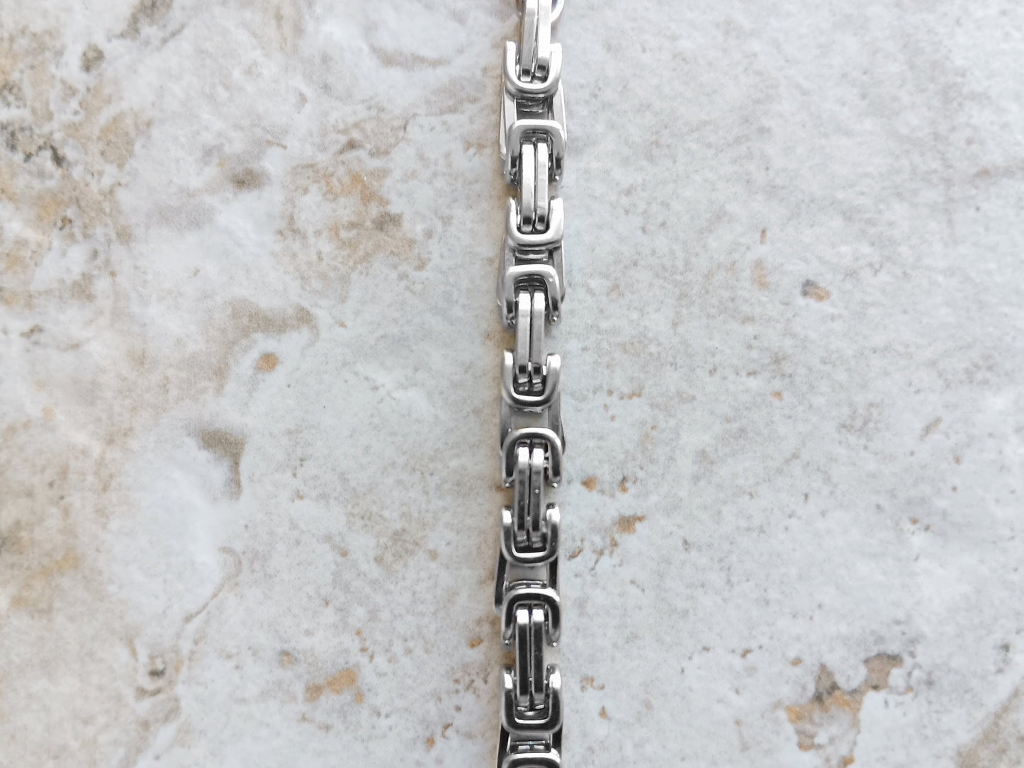 Medical ID Name Alert Bracelet Custom Personalized Engraved 4mm Byzantine Stainless Steel Band Strap Tarnish Resistant Jewelry Great Gift