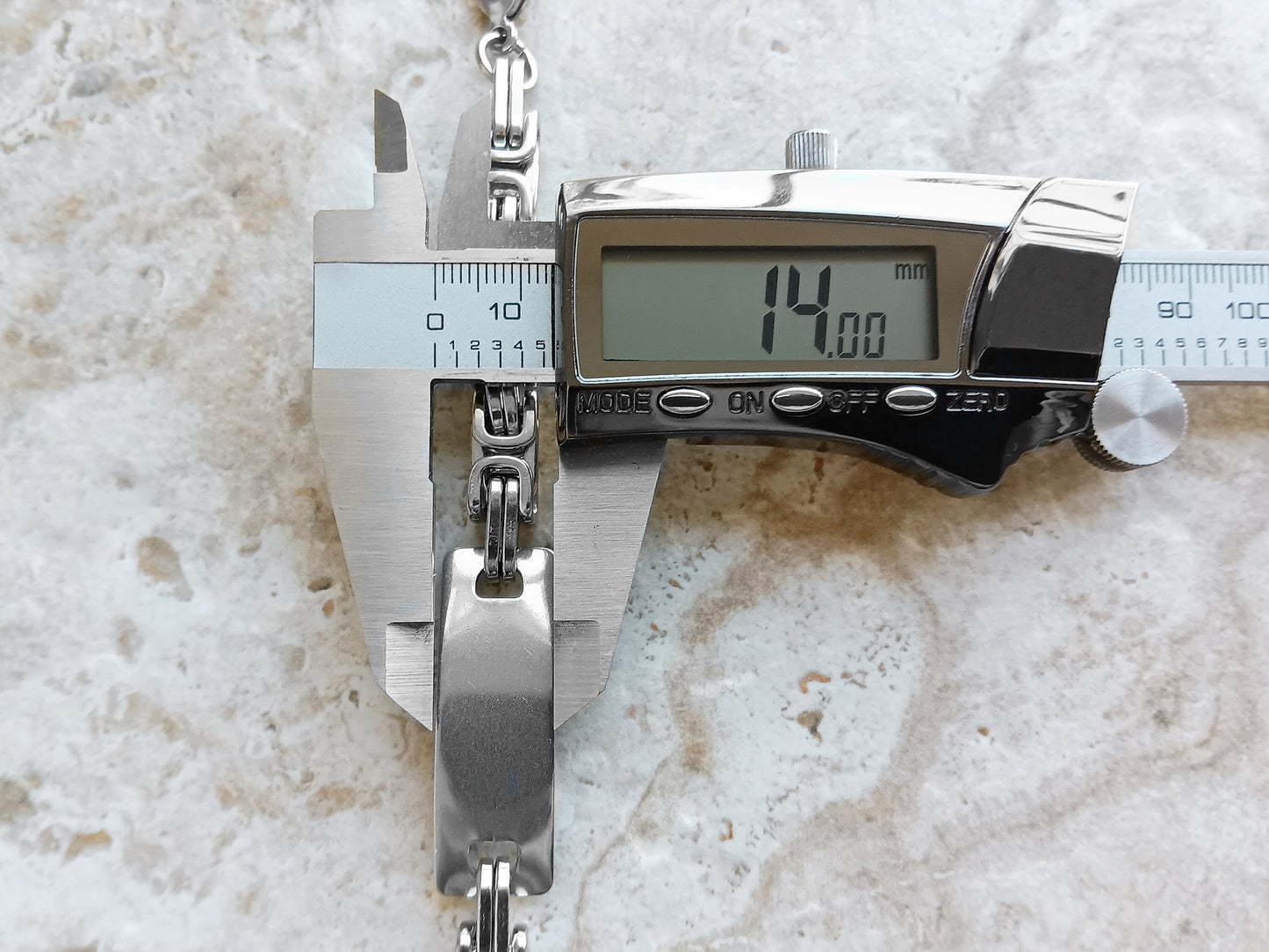 Medical ID Name Alert Bracelet Custom Personalized Engraved 8mm Byzantine Stainless Steel Band Strap Tarnish Resistant Jewelry Great Gift