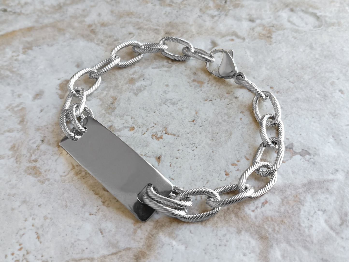 Medical ID Name Alert Bracelet Custom Personalized Engraved Twisted Wire Stainless Steel Band Strap Tarnish Resistant Jewelry Great Gift