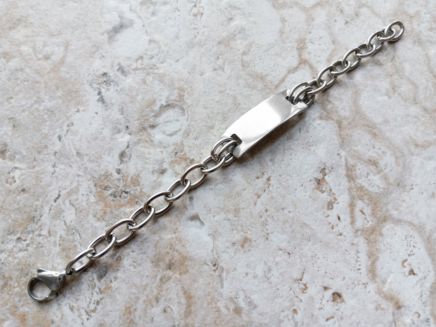 Medical ID Name Alert Bracelet Custom Personalized Engraved 9mm Oval Stainless Steel Band Strap Tarnish Resistant Jewelry Great Gift Idea