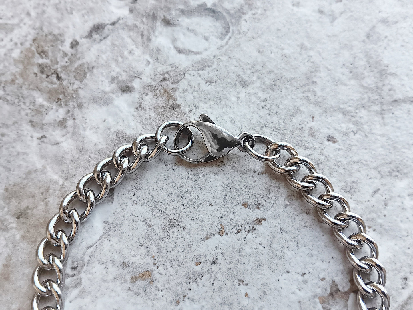 Medical ID Name Alert Bracelet Custom Personalized Engraved 7mm Curb Stainless Steel Band Strap Tarnish Resistant Jewelry Great Gift Idea