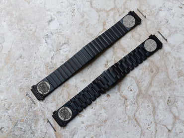 Samsung Engraved UK Symbols Band for Watch 7 6 5 4 Classic Watch 3 Active2 40mm 41 42 43mm 44mm 45mm 46mm 47mm St Steel Black Strap UKS -A20